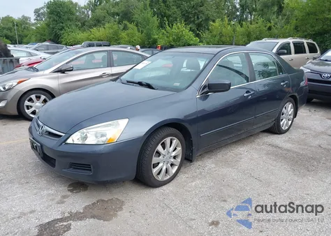 2006 Honda Accord 3.0 Ex from USA, damaged, VIN 1HGCM66586A053248